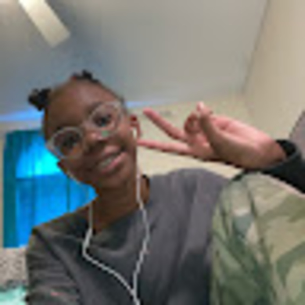 Meet your Posher, Zoe